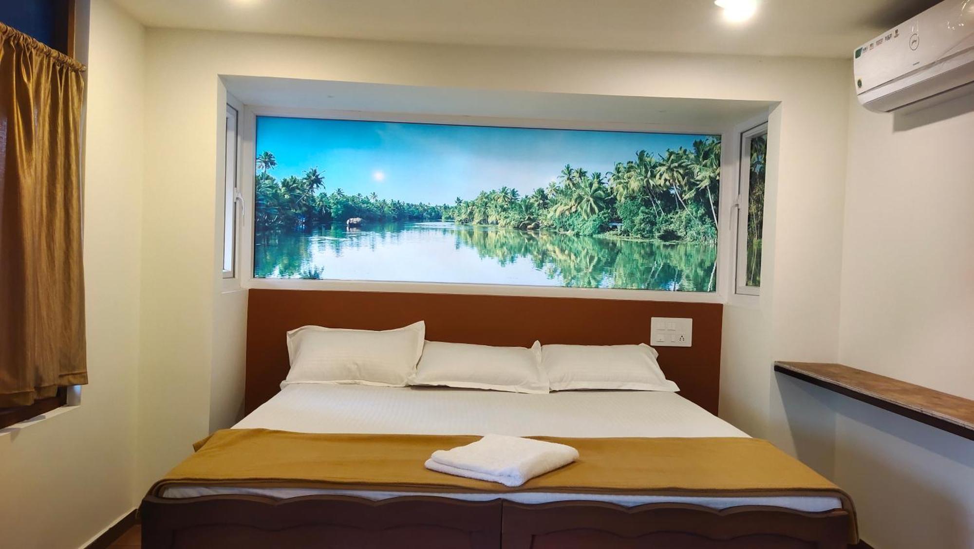 Pallipuram Ambadi'S Villa -Lake View Resort מראה חיצוני תמונה