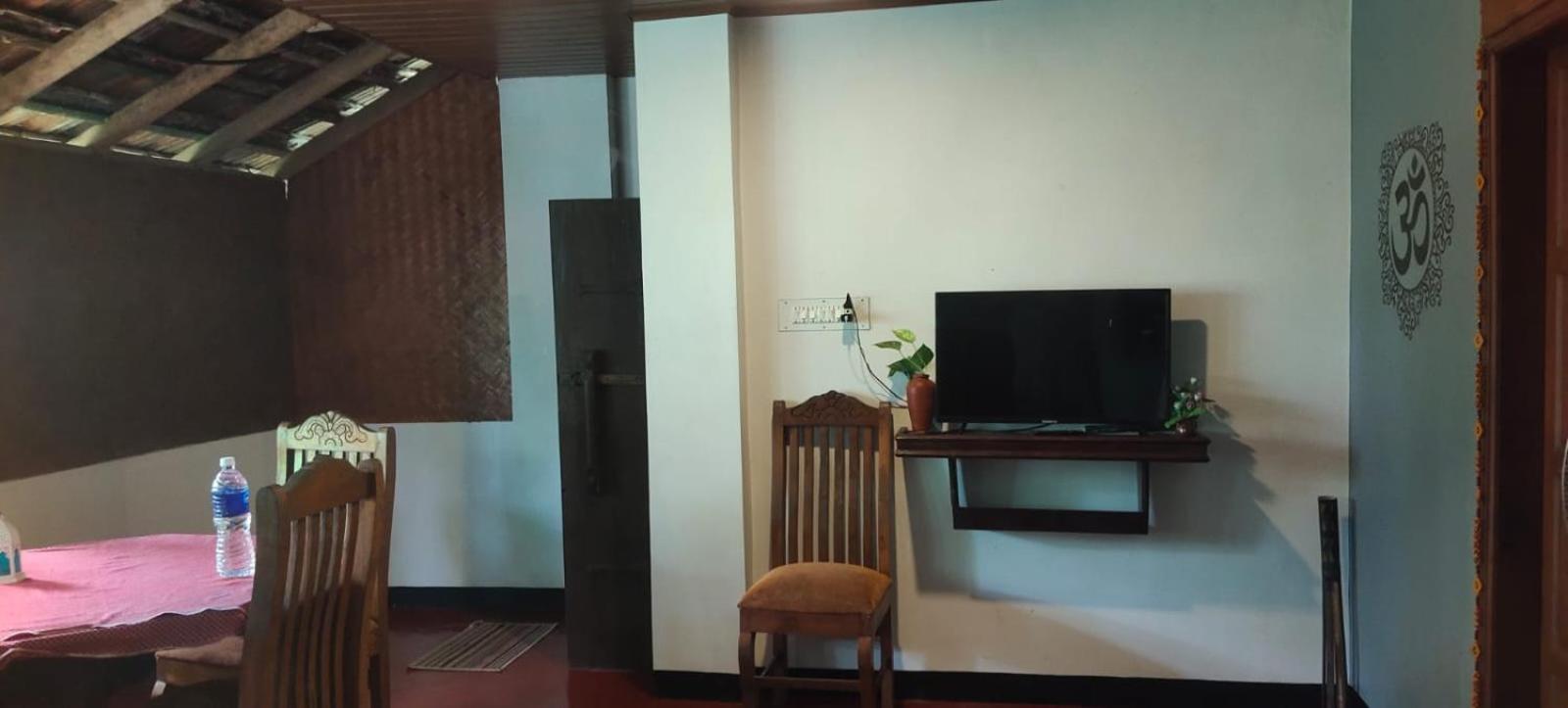 Pallipuram Ambadi'S Villa -Lake View Resort מראה חיצוני תמונה